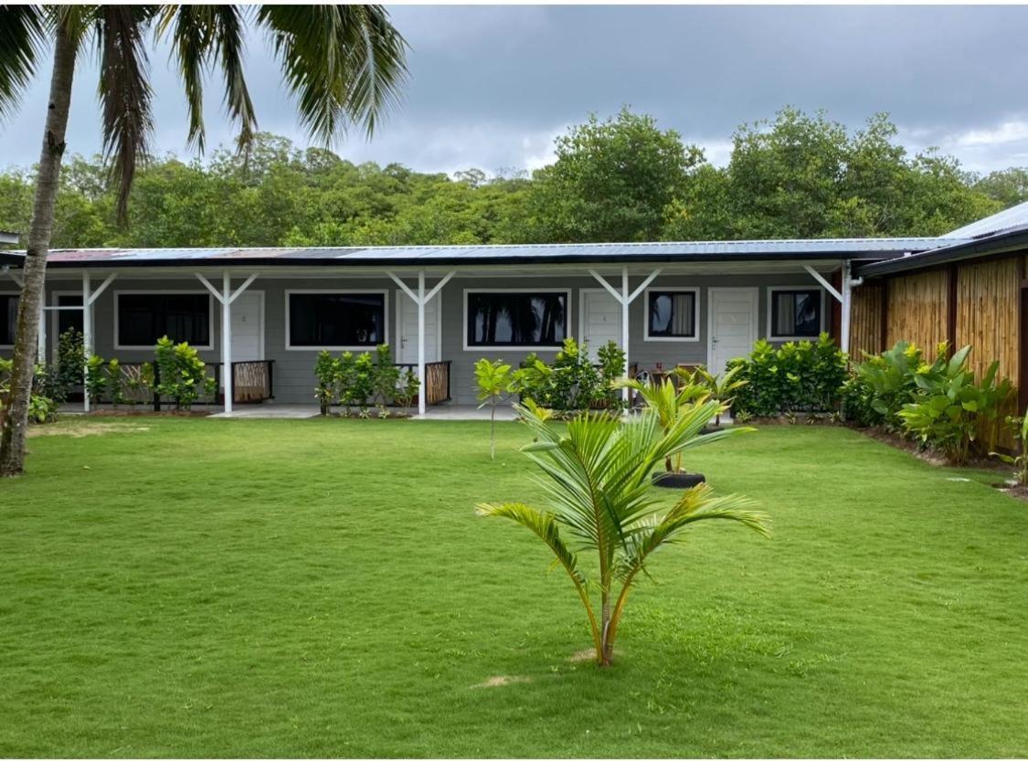Nasara Resort Mentawai Tua Pejat Екстер'єр фото
